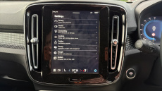 Volvo XC40 2.0 B4P Plus Dark 5dr Auto Petrol Estate